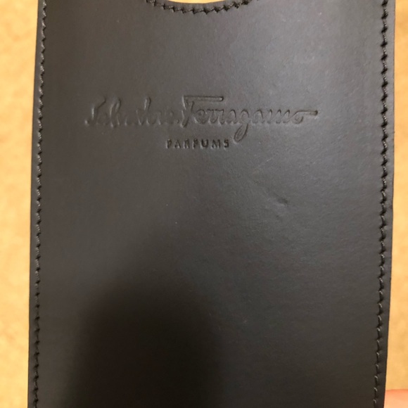 Salvatore Ferragamo ID clip/holder. Slim profile - Picture 7 of 8